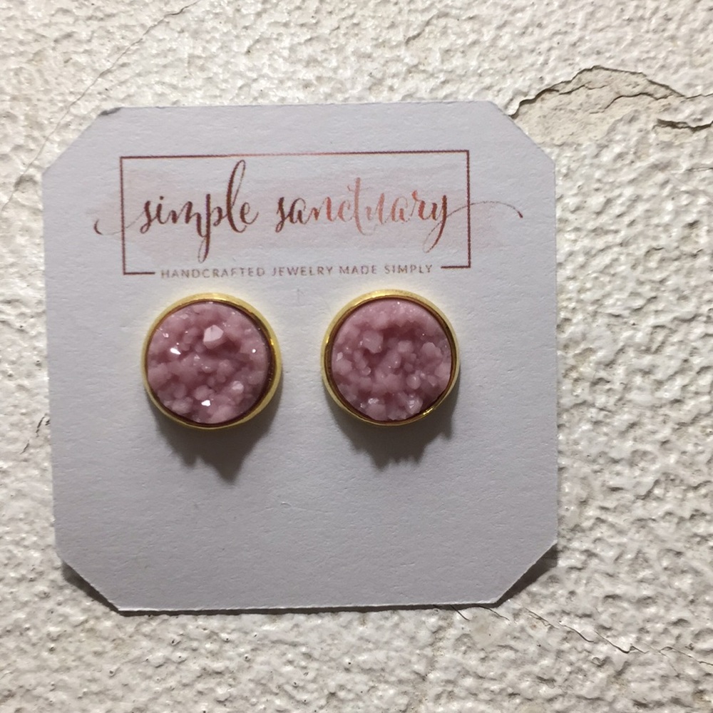 SALE Light pink jewel studs 🌸🎀💕